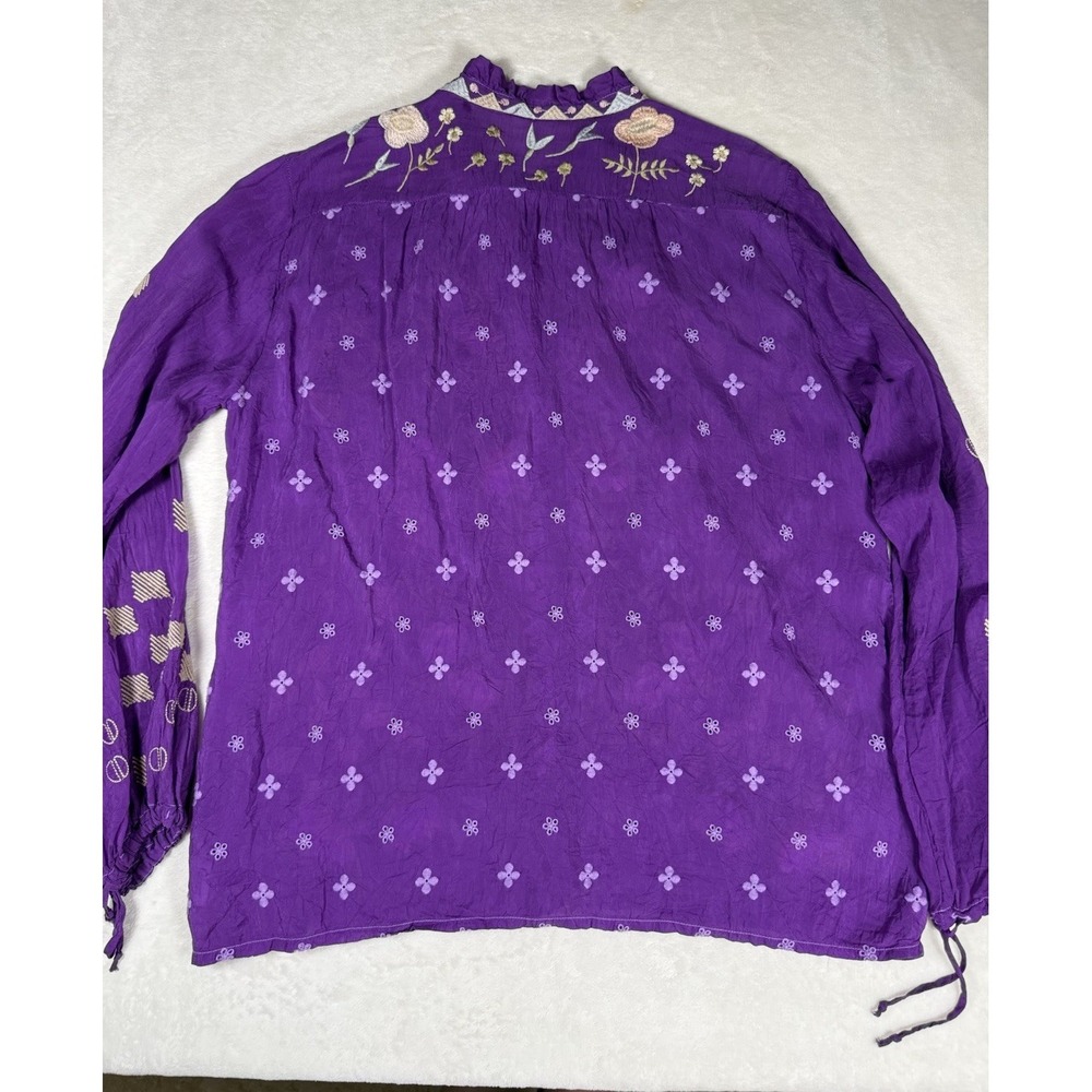 Johnny Was Brielle Blouse M Purple Floral Embroidered Rayon Boho Button Top - Picture 7 of 11